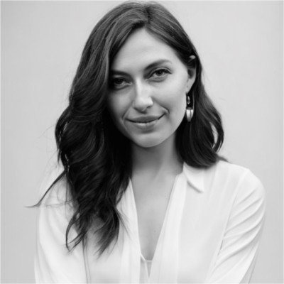 Image avatar of ﻿Vivian DeWoskin