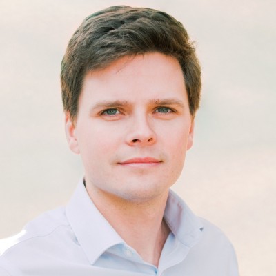 Image avatar of ﻿Joss Warren